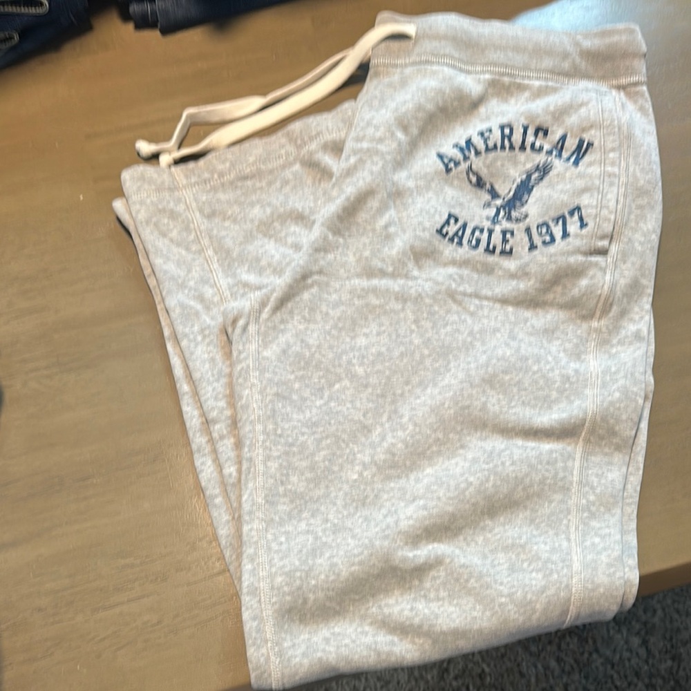 Men’s American Eagle Gray Sweatpants